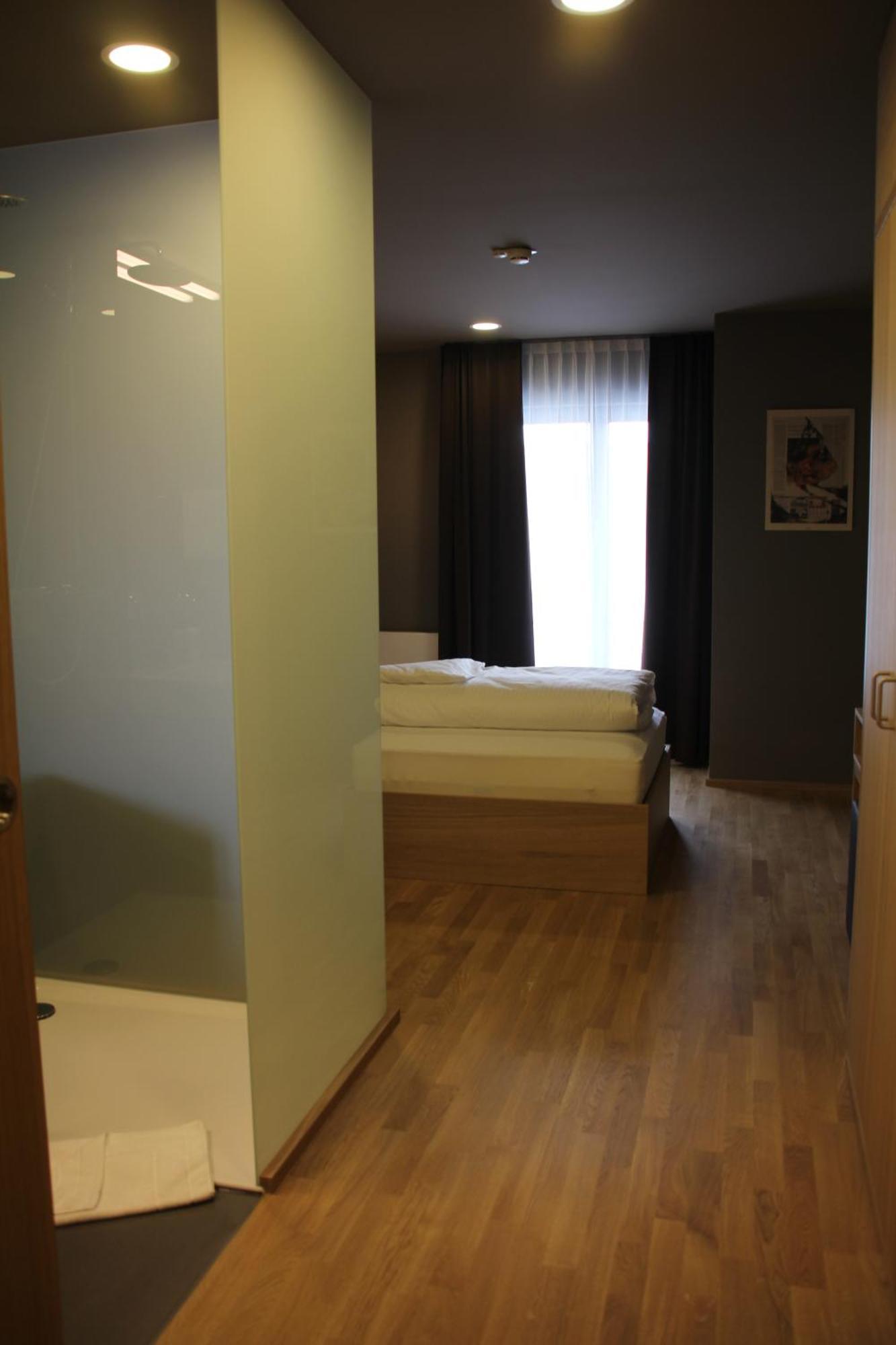 Hotel Am Garnmarkt Goetzis Phòng bức ảnh